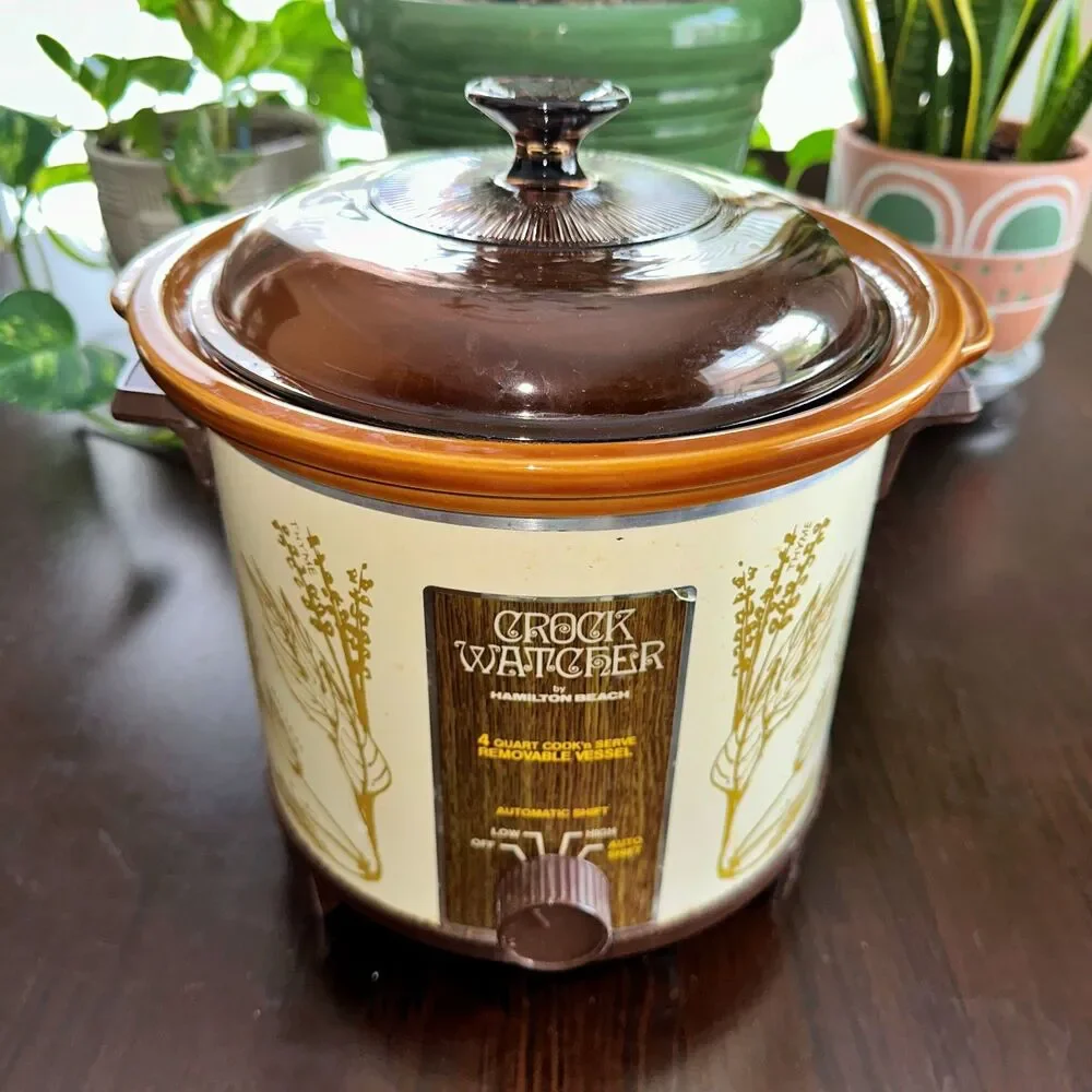 Vintage Crock Watcher by Hamilton Beach 4 Quart Cook'n Serve Removable Vessel